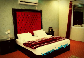  Hotel Kashmir Lodge  Muzaffarābād